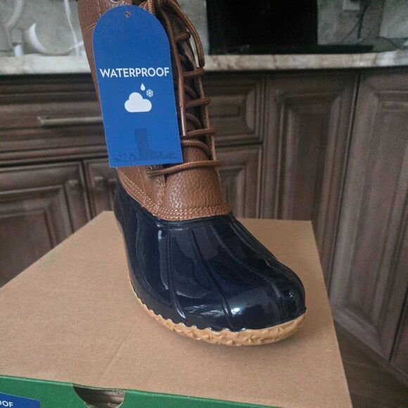 JBU Maplewood waterproof boots NIB - Picture 1 of 3